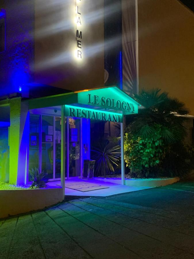 Hotel Restaurant De La Mer Голф-Жуан Екстериор снимка